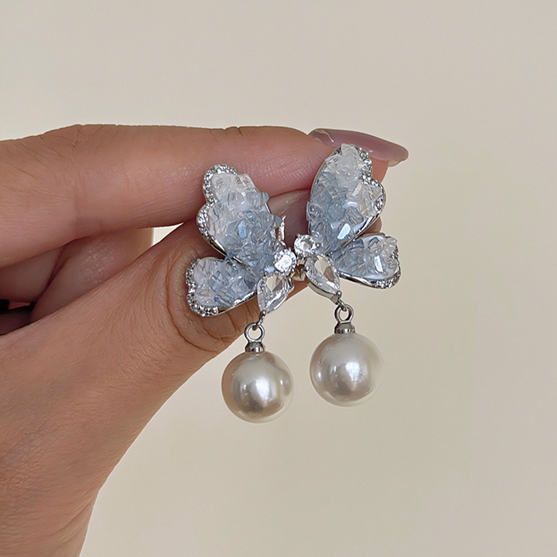 Khuyên Tai Hình Bướm Đính Đá Pha Lê Màu Xanh Dương gradient Cá Tính Đa Năng Dành Cho Bạn Nữ