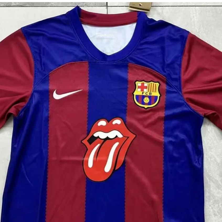 Áo Bóng Đá Màu Đỏ / Xanh Dương Đội Tuyển barcelona Mùa Giải 23 / 24