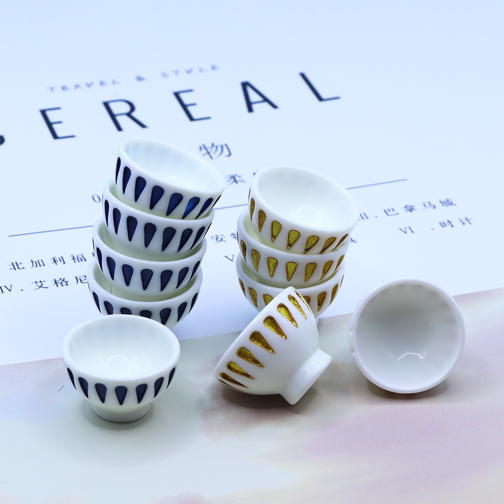 Mới Bộ 4 Chén Dĩa Đồ Chơi Mini Tỉ Lệ 1 / 12 Cho Nhà Búp Bê