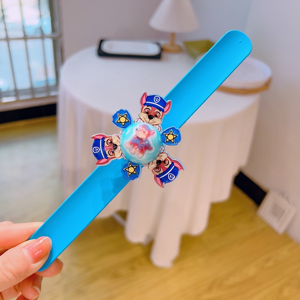 🍉Vòng đeo tay phát sáng cho bé- Vòng tay phát sáng có đèn Sanrio/KT/PAW PATROL,Vòng Tay Phát Sáng hình công chúa elsa，đồ haloween cho bé gái.