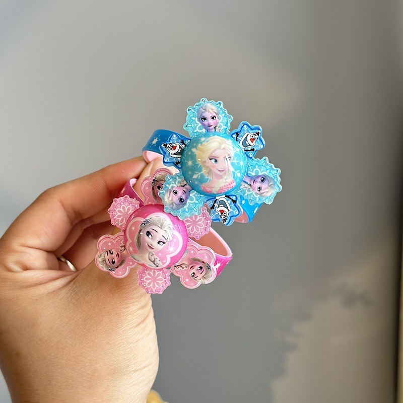 🍉Vòng đeo tay phát sáng cho bé- Vòng tay phát sáng có đèn Sanrio/KT/PAW PATROL,Vòng Tay Phát Sáng hình công chúa elsa，đồ haloween cho bé gái.