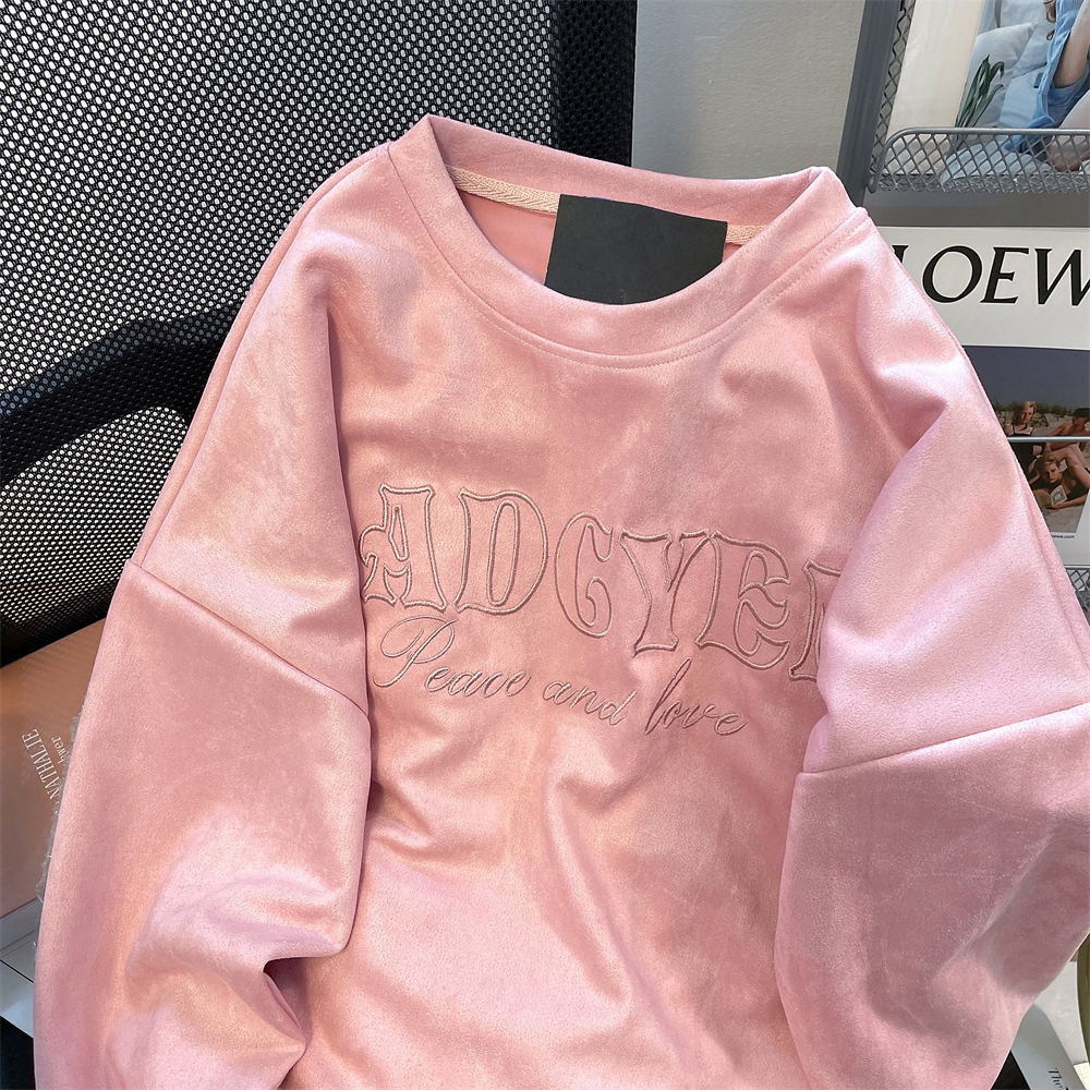 Áo sweater Dáng Rộng Thêu Hình Trái Tim Tình Yêu cupid Mùa Thu Cho Nữ