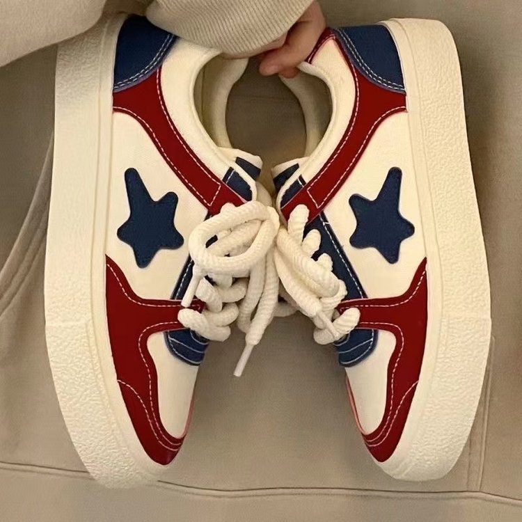 Giày Thể Thao Trắng Cổ Thấp In Hình Ngôi Sao Thời Trang Phong Cách retro