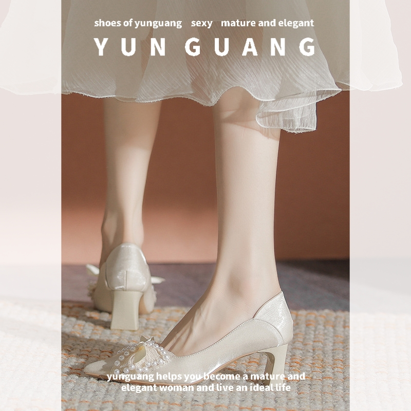 Yunguang Giày Cao Gót Mũi Nhọn Gót Dày Đính Ngọc Trai Giả Thoải Mái Thời Trang Cho Nữ