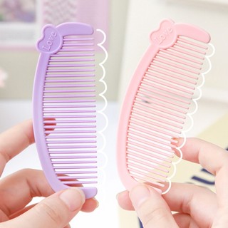Lược nhỏ chải tạo kiểu tóc tiện dụng