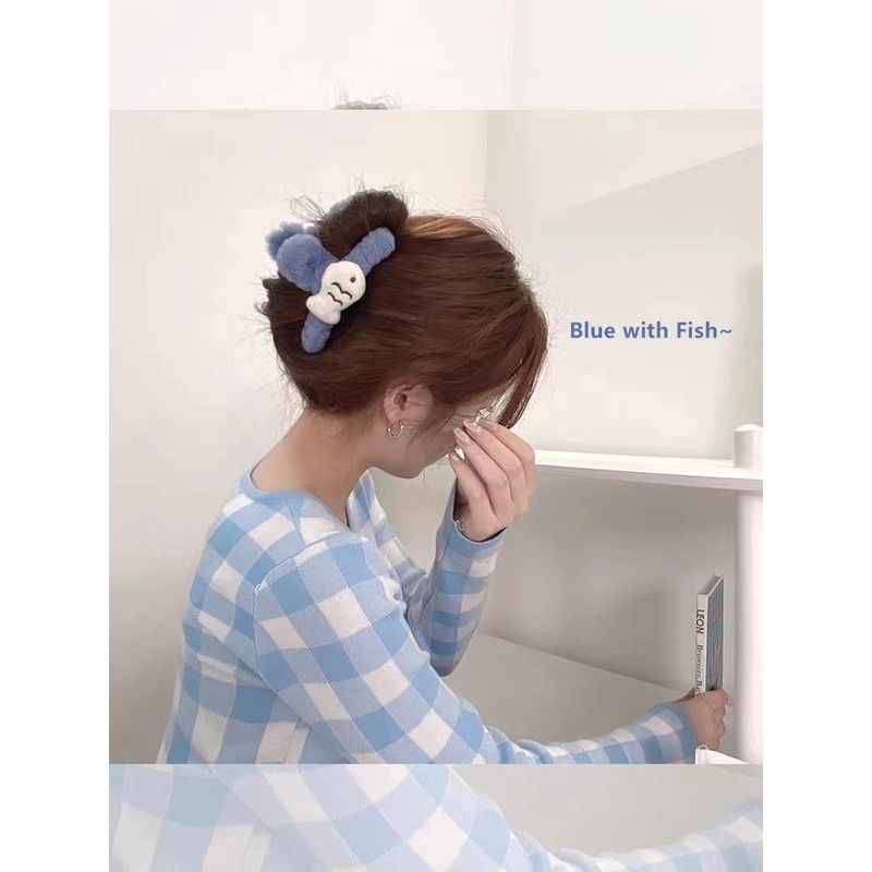 🎀 yakult 🎀Kẹp Tóc Hình Cá Mập Phủ Lông Dễ Thương Thời Trang
