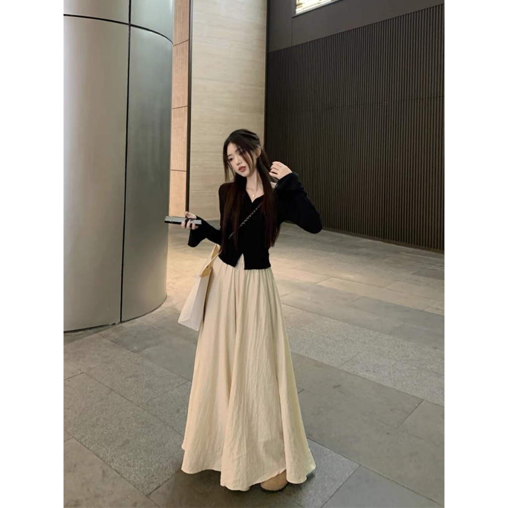Áo Thun Croptop Tay Dài Cổ Chữ v Thời Trang Thu Đông Cho Nữ