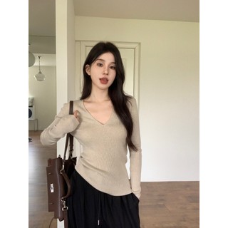 Porozi áo croptop len nữ tay dài cổ chữ v màu sắc thanh lịch