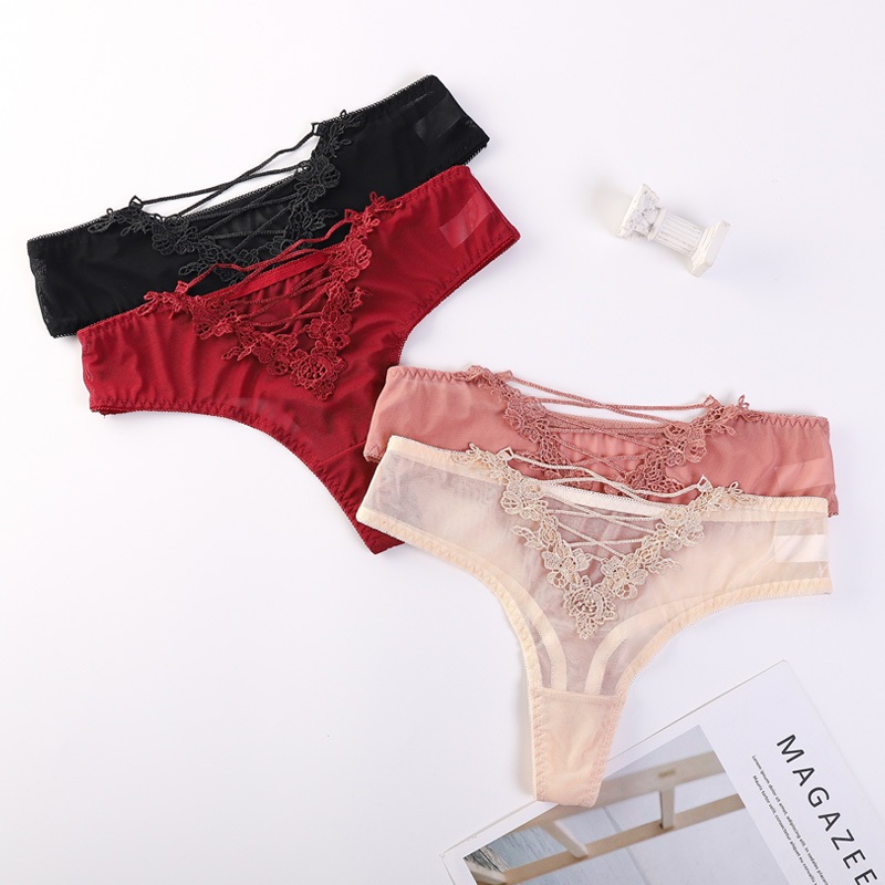 Quần Lót Ren Đen Lưng Thấp Xuyên Thấu Quyến Rũ Cho Nữ