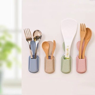 Dụng cụ để muỗng múc cơm dán tường