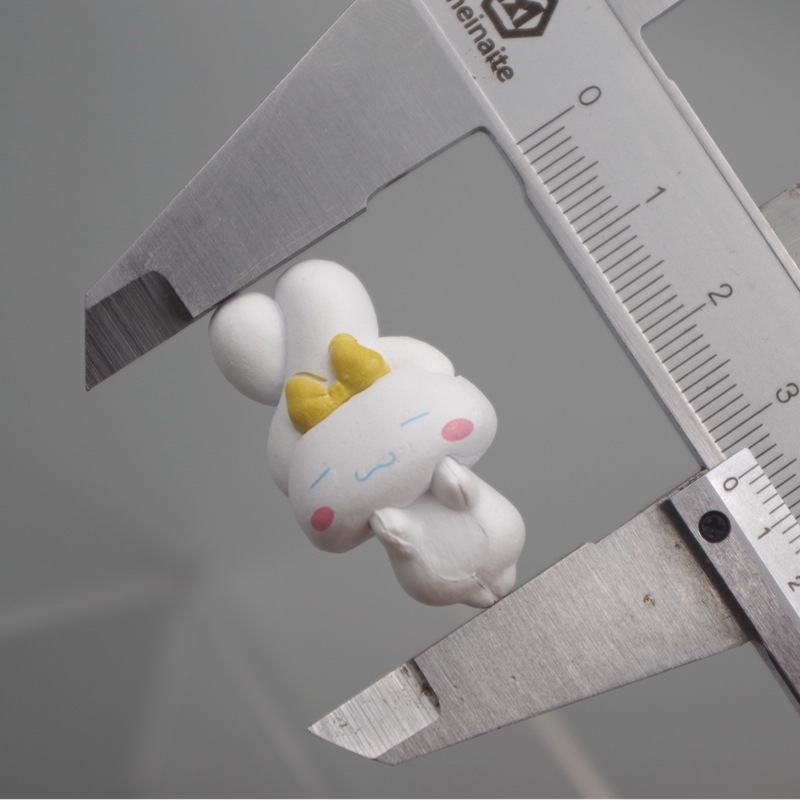 SANRIO Set 4 Mô Hình Mô Phỏng Nhân Vật Hoạt Hình Nhật Bản 2-3cm
