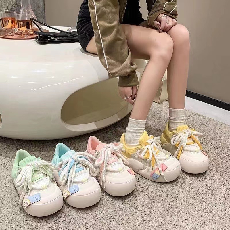 Giày Thể Thao Đế Dày Tăng Chiều Cao Màu Trơn Phong Cách Mới Cho Nữ