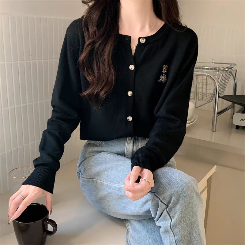 Zhu Xia Áo Khoác cardigan Dệt Kim Tay Dài Cổ Tròn Thêu Hình Gấu Thời Trang Xuân Thu Cho Nữ