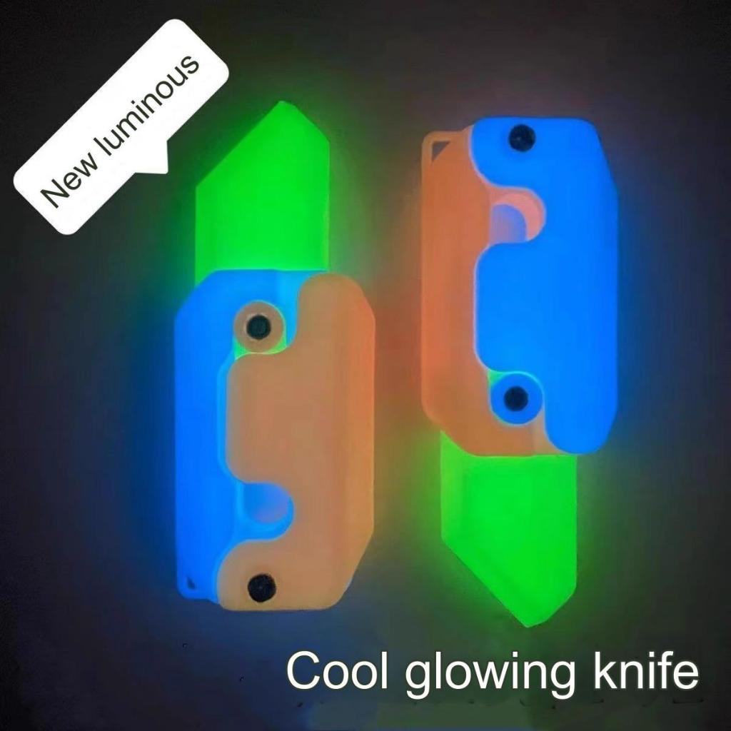 Đồ Chơi Thẻ Nhấn Giảm Căng Thẳng Hình Cà Rốt 3d mini Dạ Quang An Toàn