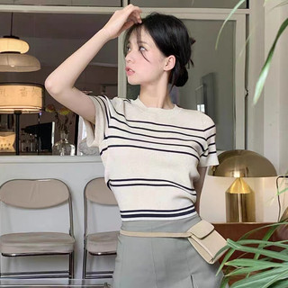 Áo dệt kim tay ngắn kẻ sọc T4GyL