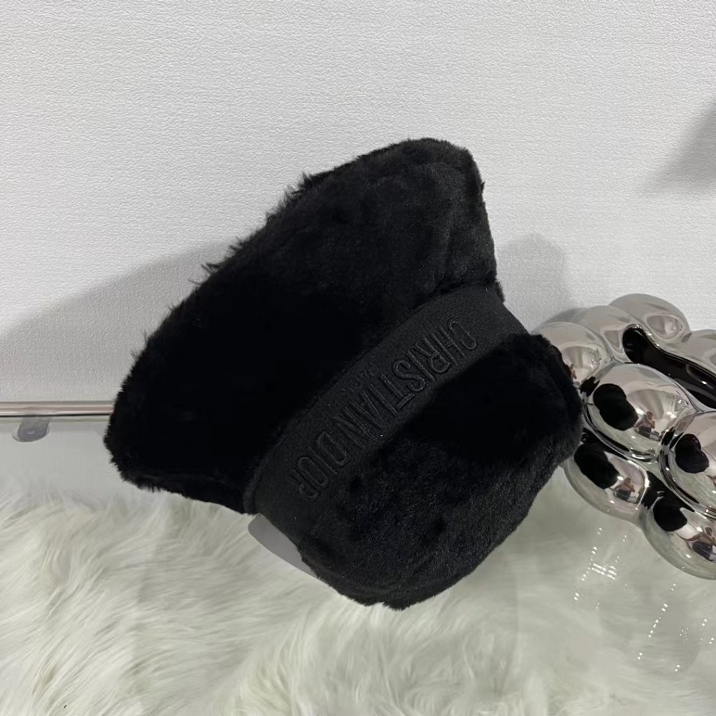 Mũ Ngư Dân Tua Rua Mới Năm 2023