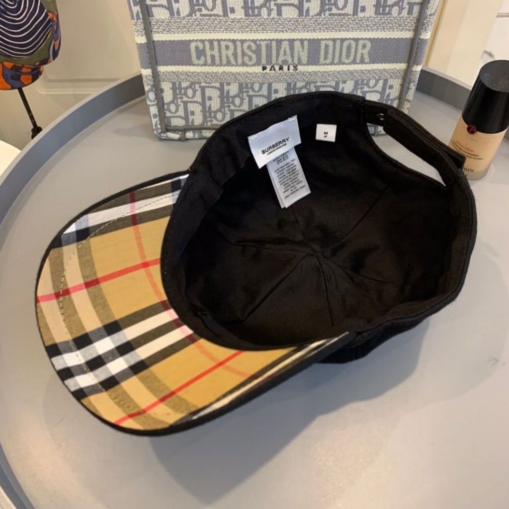 Burberr* Mũ bóng chày thêu chất lượng cao Mũ chống nắng cho cả nam và nữ Mũ lưỡi trai