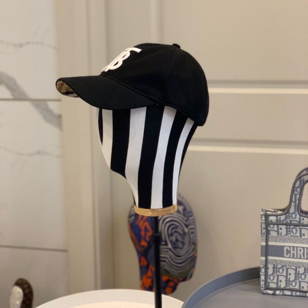 Burberr* Mũ bóng chày thêu chất lượng cao Mũ chống nắng cho cả nam và nữ Mũ lưỡi trai