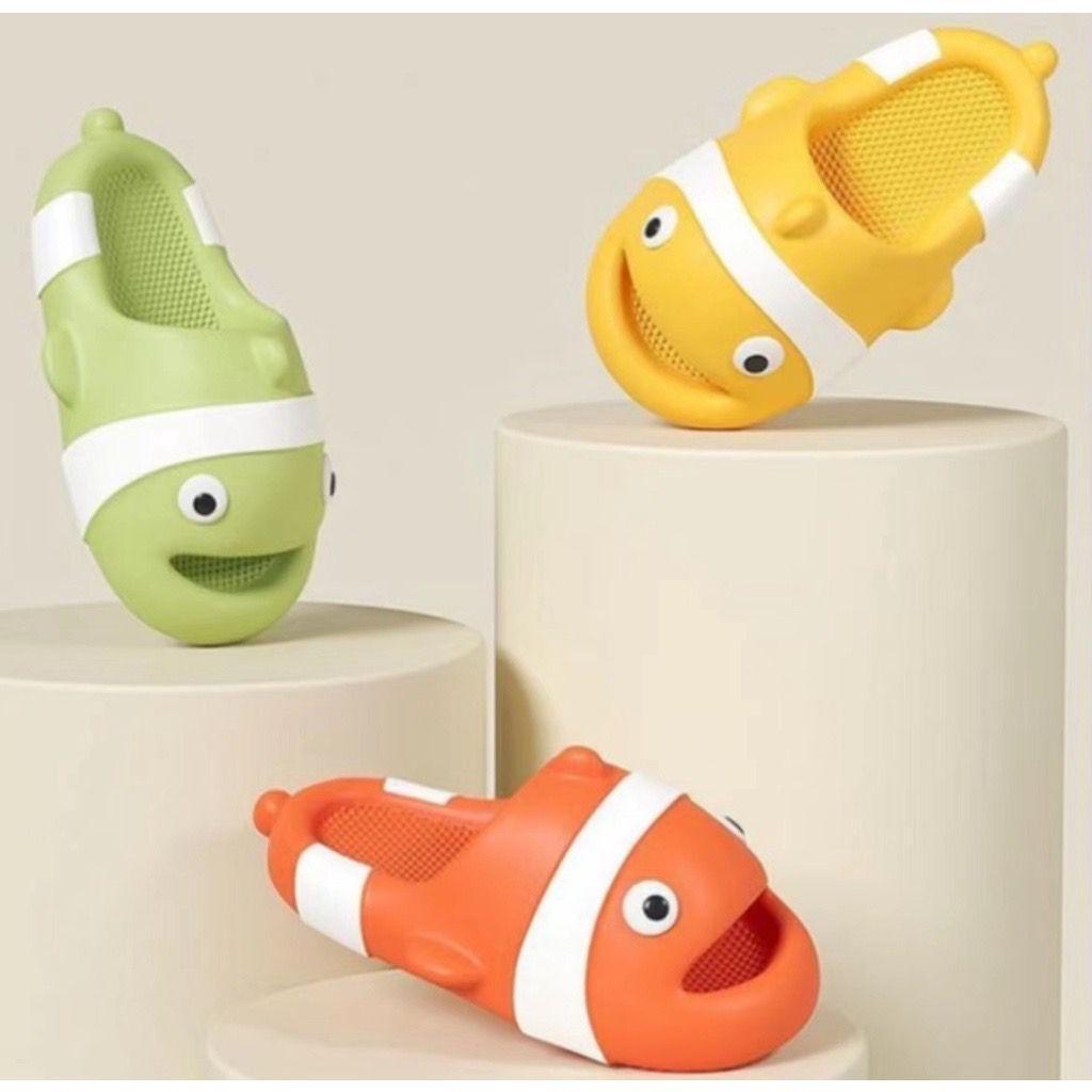 🔥Có Hàng Sẵn🔥Thời trang mùa hè Dép cá hề Nemo dép cá koi đế bánh mì siêu nhẹ cho người lớn