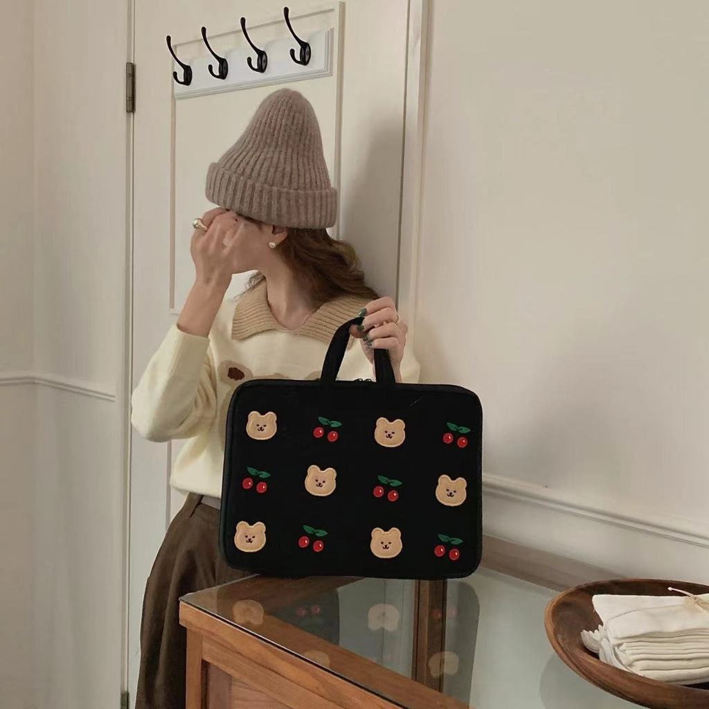 Túi Đựng laptop 180 Độ Thêu Họa Tiết Phong Cách Hàn Quốc Cho mac m1 m2 asus 13.6 14 15 15.6 16.1inch