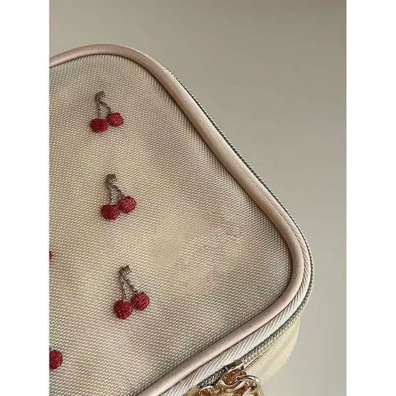 Dễ Thương Túi Đựng Mỹ Phẩm: Túi Vuông mini Thêu Họa Tiết cherry Làm Quà Giáng Sinh