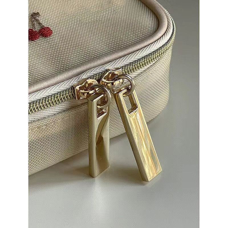 Dễ Thương Túi Đựng Mỹ Phẩm: Túi Vuông mini Thêu Họa Tiết cherry Làm Quà Giáng Sinh