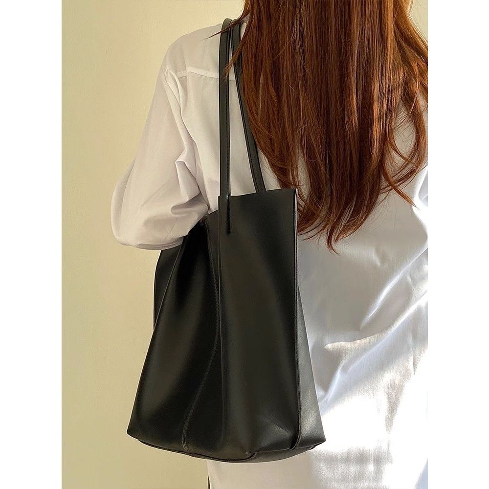 Túi Xách Da Màu Đen Dung Tích Lớn 35 * 35cm