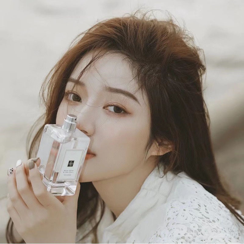 1 chai Nước Hoa Hương Trái Cây Tươi Mát Lâu Phai Cho Nữ 30ml