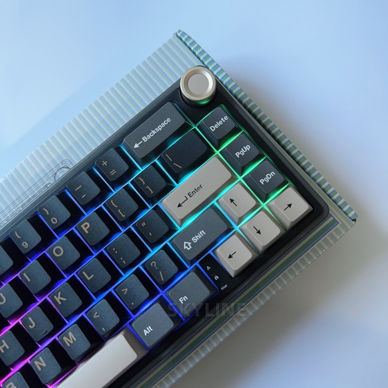 Bàn Phím Cơ Không Dây r65 / 3 Chế Độ 2.4g bt rgb 1.2mm Dùng Để Chơi Game