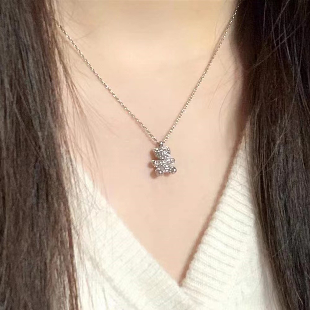Vòng cổ Mặt Hình Chú Gấu Nhỏ Dễ Thương Thời Trang Thu Đông Cho Nữ