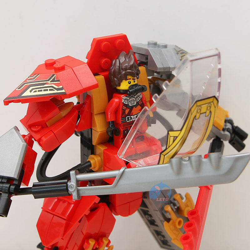 Leyu moc ninjago mech Bộ Đồ Chơi Lắp Ráp Mô Hình robot lloyd Hành Động Cho Bé Trai