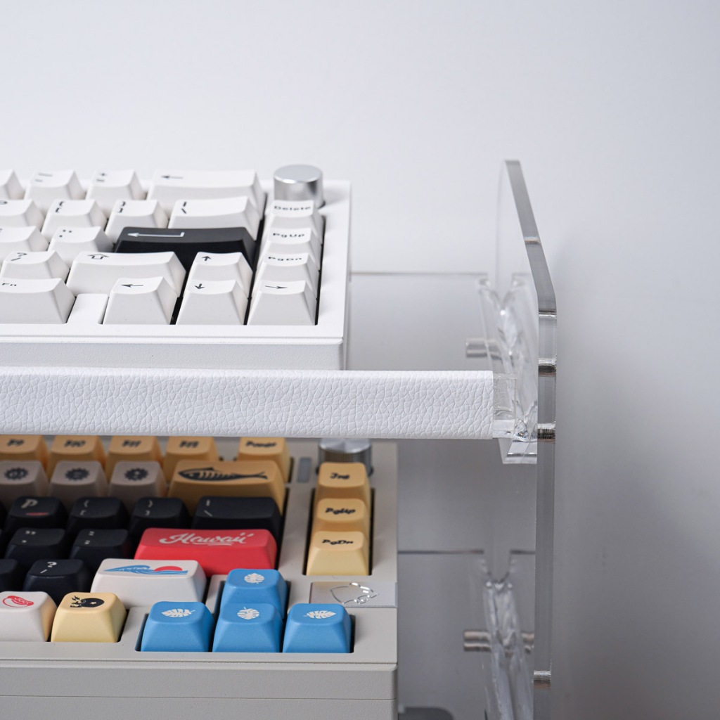 Kệ Trưng Bày Bàn Phím Cơ Ba Tầng Bằng acrylic Cỡ Lớn