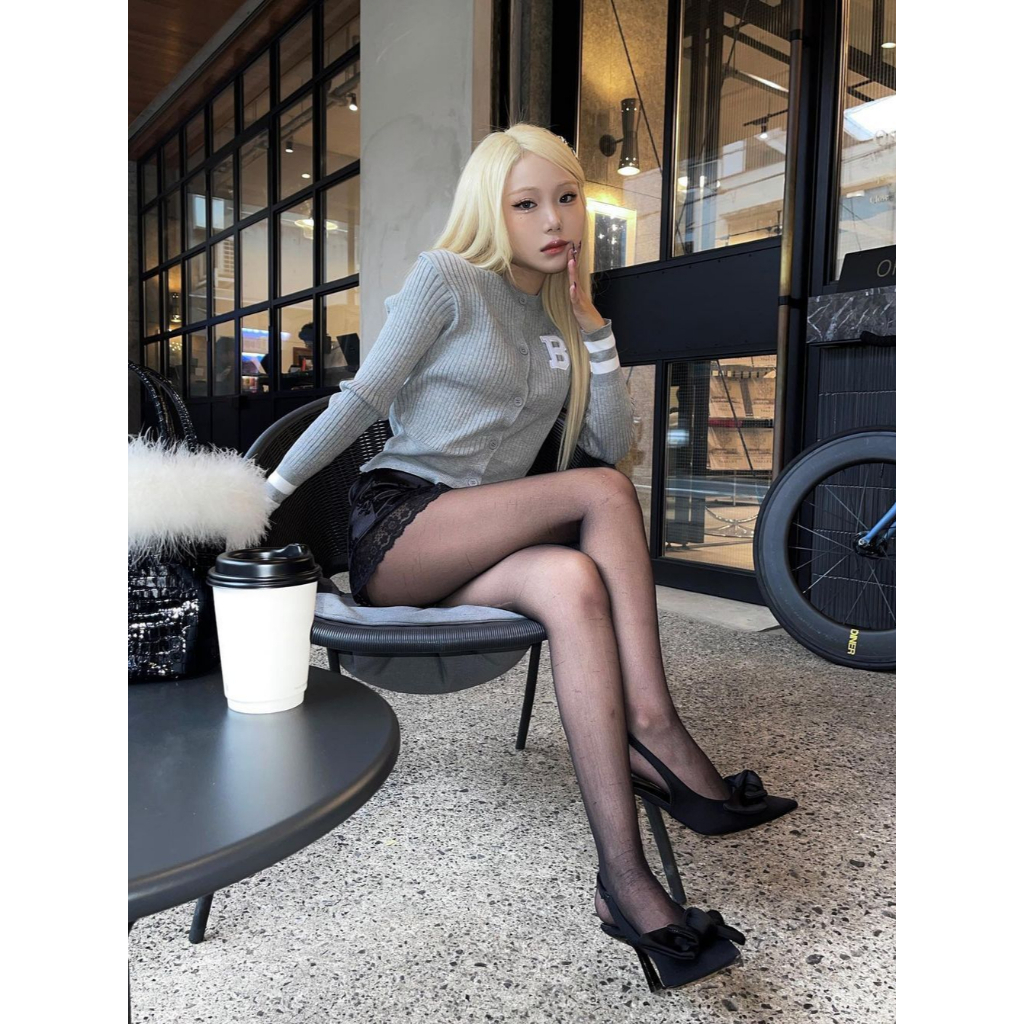 Lalisas Áo cardigan Dệt Kim Mỏng Tay Dài Thêu Chữ Dáng Ngắn Màu Sắc Tương Phản Phong Cách Hàn Quốc Thời Trang Cho Nữ