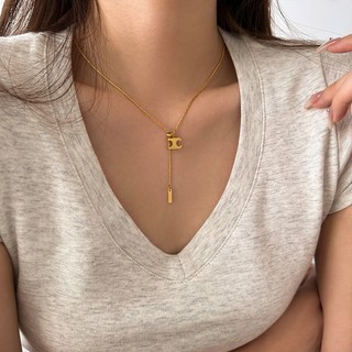Vòng cổ Bằng Thép Titan Cao Cấp Phối Dây Tua Rua Vuông Khắc Chữ Thời Trang