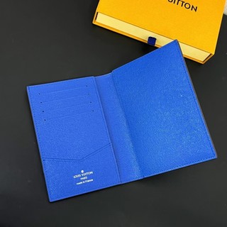 Ví Da Đựng Hộ Chiếu louis vuitton Cao Cấp Giá Đỡ