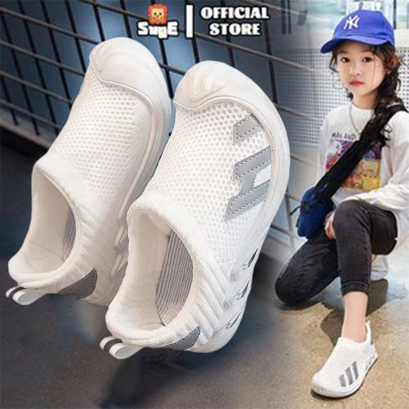 SUGE Giày Thể Thao Đen Trắng Phối Lưới Thoáng Khí Thoải Mái Thời Trang Cho Bé