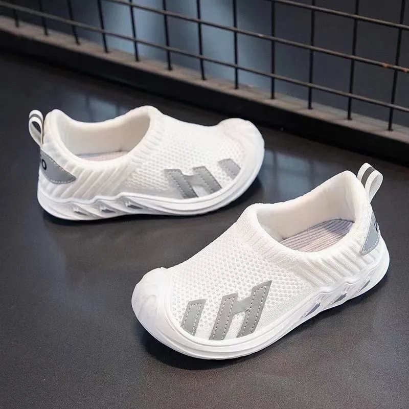 SUGE Giày Thể Thao Đen Trắng Phối Lưới Thoáng Khí Thoải Mái Thời Trang Cho Bé