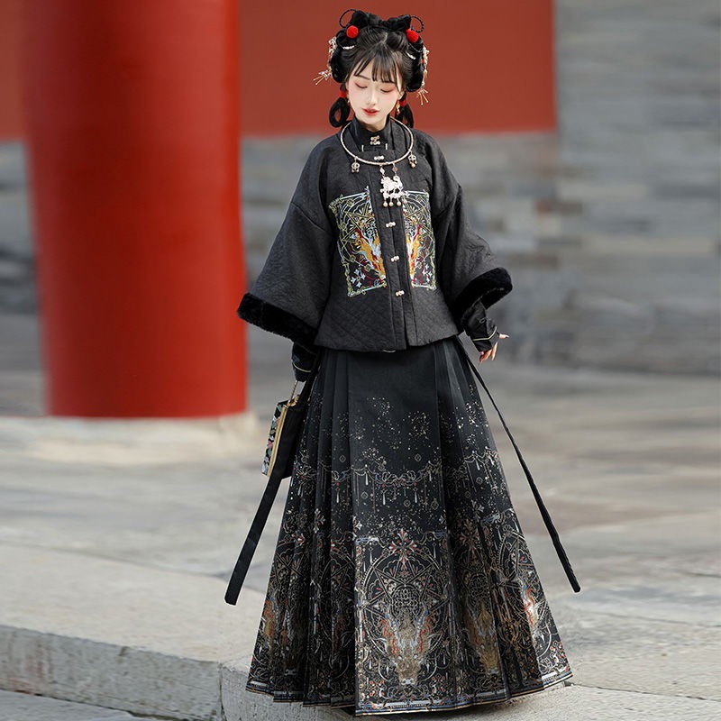 Váy Hán Phục Truyền Thống Bằng Vải Nhung Dày Dệt Hoa Mặt Ngựa Trang Điểm Mùa Đông Truyền Thống Chính Hãng ming made May Cho Nữ