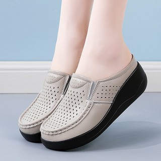 Dép bít mũi đế dày khoét lỗ thời trang cho nữ