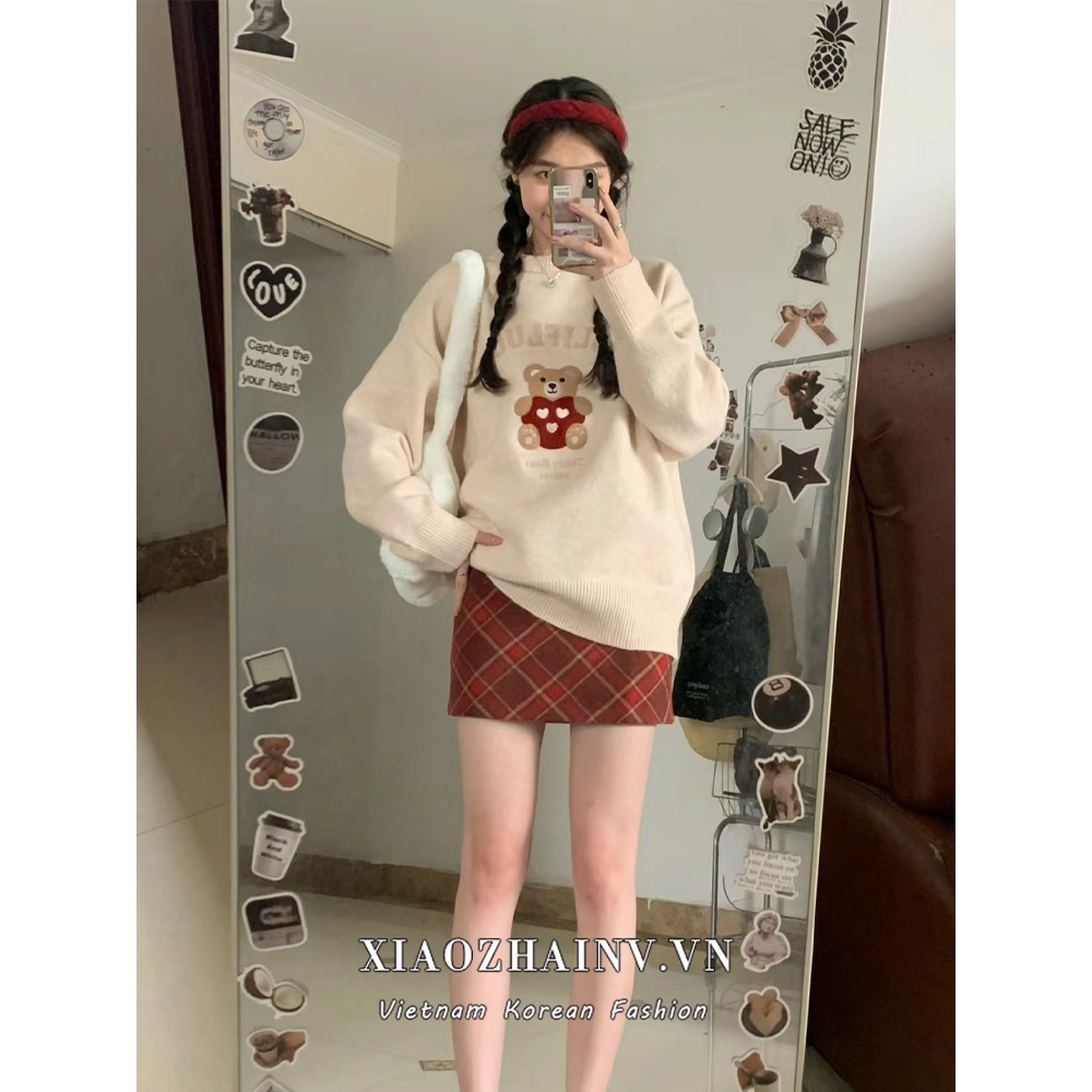 Xiaozhainv Set Áo Len Tay Dài Cổ Tròn Dáng Rộng + Chân Váy Ngắn Lưng Cao Họa Tiết Sọc Caro Thời Trang Hàn Quốc