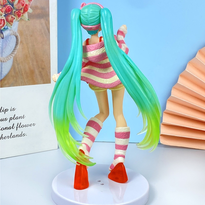 Mô Hình Nhân Vật hatsune miku Mặc Đồ Ngủ Bằng pvc 20cm