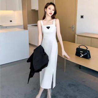 Đầm Sling Logo Tam Giác Mới