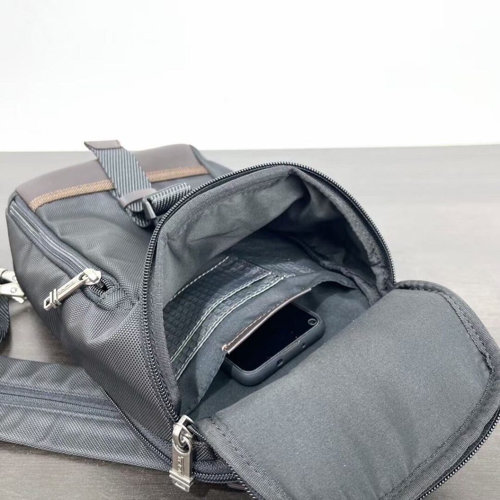 Ba Lô Nam tumi 2223404 Túi Đeo Chéo Một Bên Vai Thời Trang Giản Dị