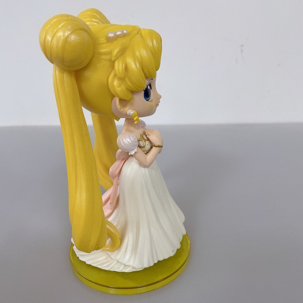 Mô Hình Công Chúa tsukino usagi Thuỷ Thủ Mặt Trăng Bằng pvc 16cm Trang Trí Bánh Kem