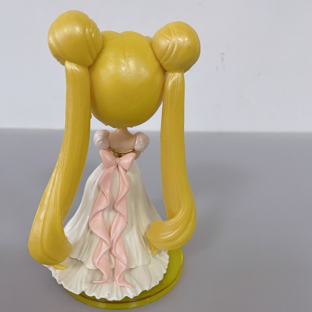 Mô Hình Công Chúa tsukino usagi Thuỷ Thủ Mặt Trăng Bằng pvc 16cm Trang Trí Bánh Kem