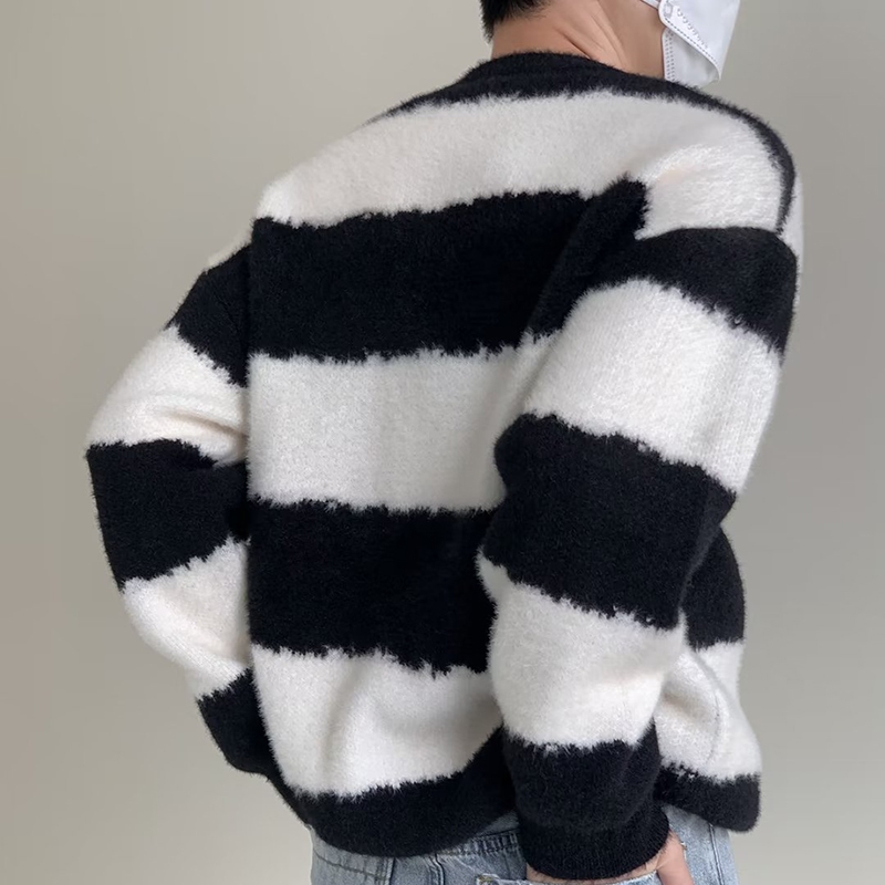 Áo sweater Cổ Tròn Dáng Rộng Phong Cách retro Nhật Bản Thời Trang Mùa Thu Cho Nam