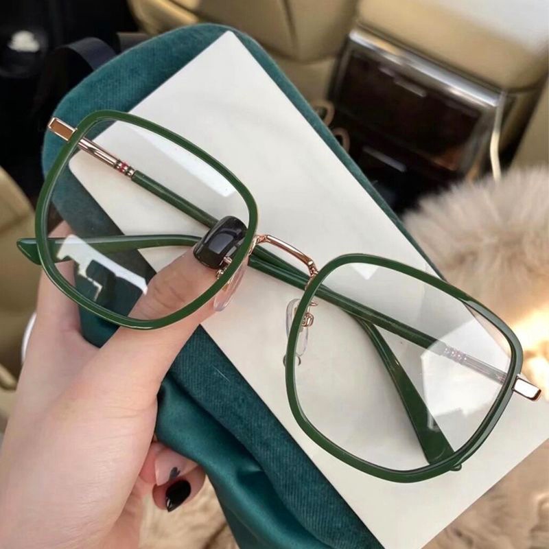 Kính Cận Thị Lớn 50 Độ Siêu Nhẹ Chống Ánh Sáng Xanh 7726