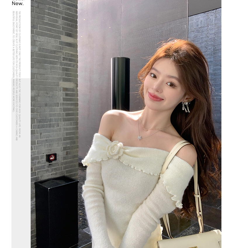 Áo len thu đông QADCOL hở vai dáng ôm phong cách hàn quốc thanh lịch