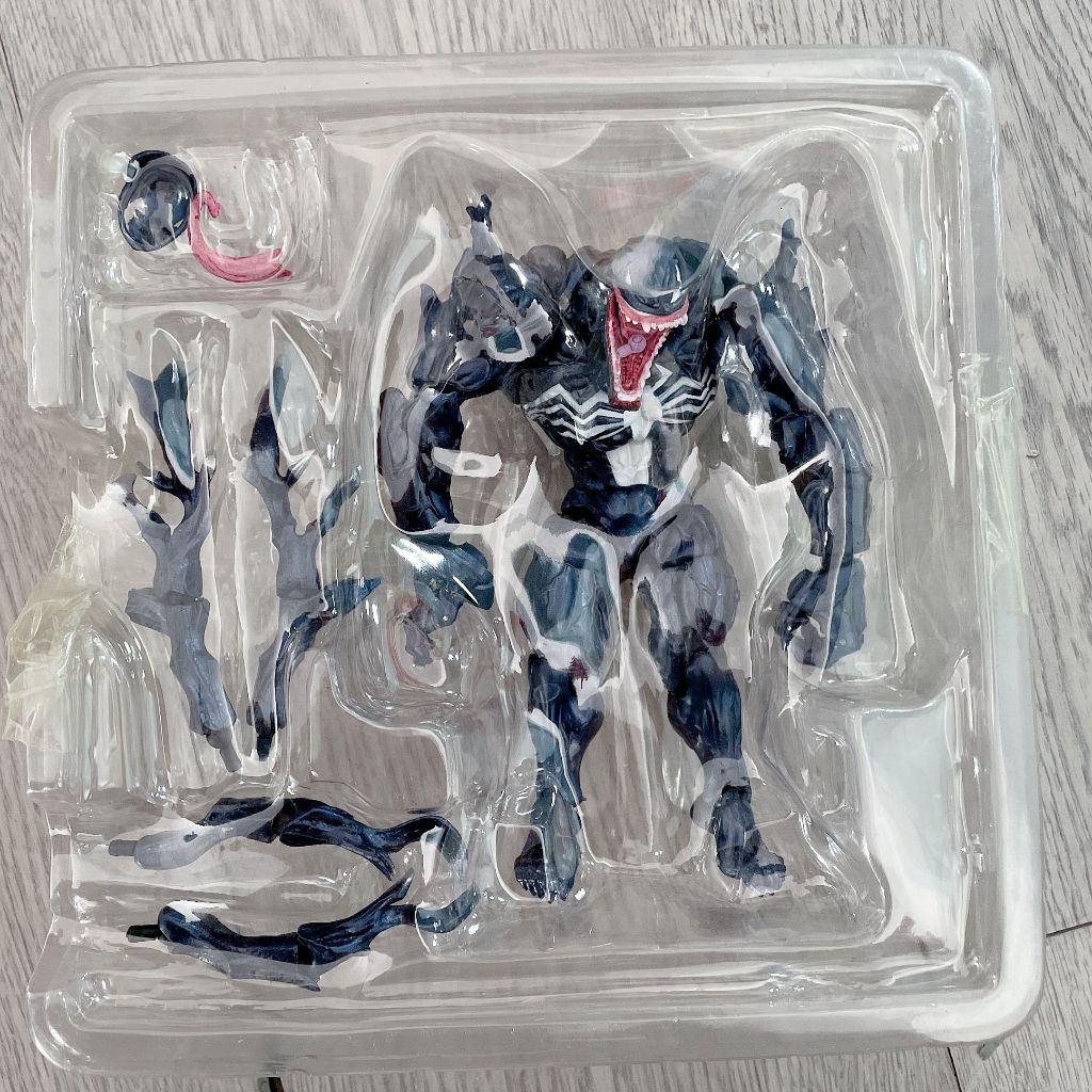 DISNEY Mô Hình Nhân Vật venom Người Nhện marvel 18cm