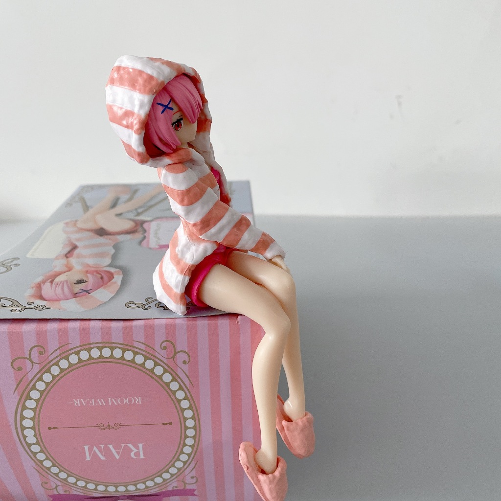 Mô Hình Nhân Vật Re: Life in a different world from zero ram rem Ngồi xuống 14cm Bằng pvc